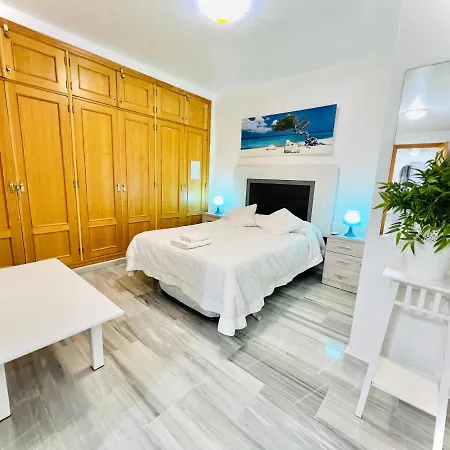 Apartment Precioso Cerca Del Mar Con Wifi, Piscina Y Parking